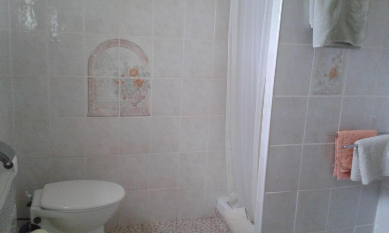 La Cheneraie Bed & Breakfast Vezenobres Bagian luar foto